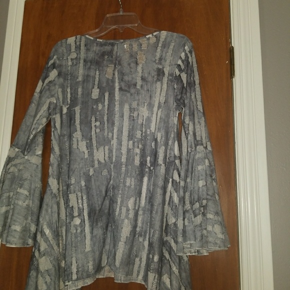 Ladies Tunic new for 2018 - Picture 2 of 2